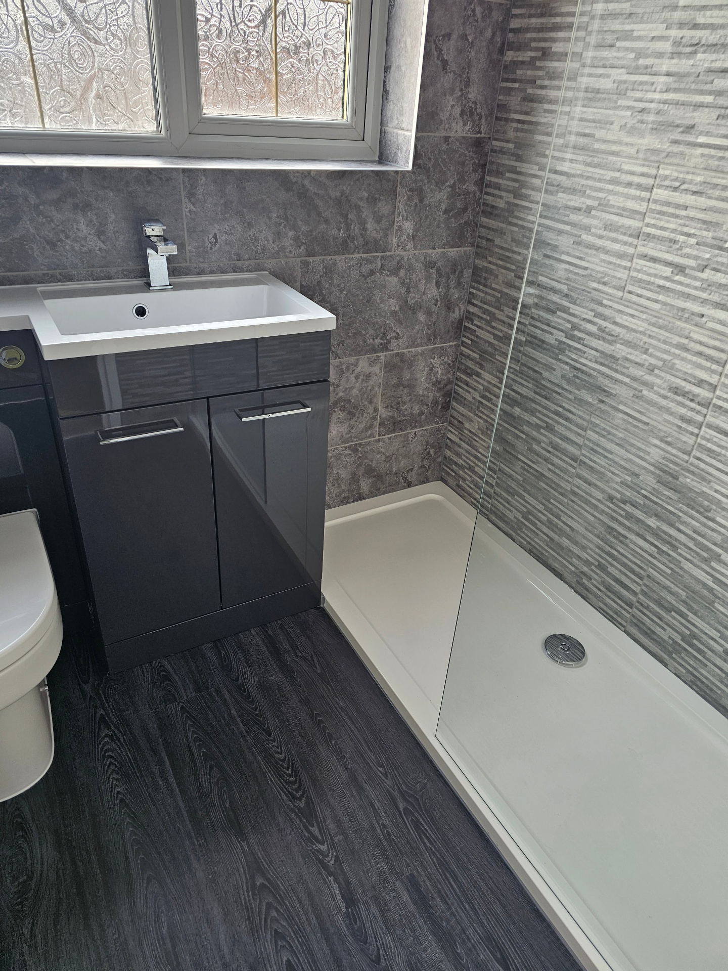 Wet Room Installation detail 3